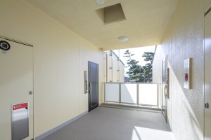 10.ホール(2F)